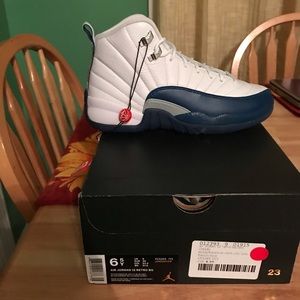 Jordan 12 Retro
